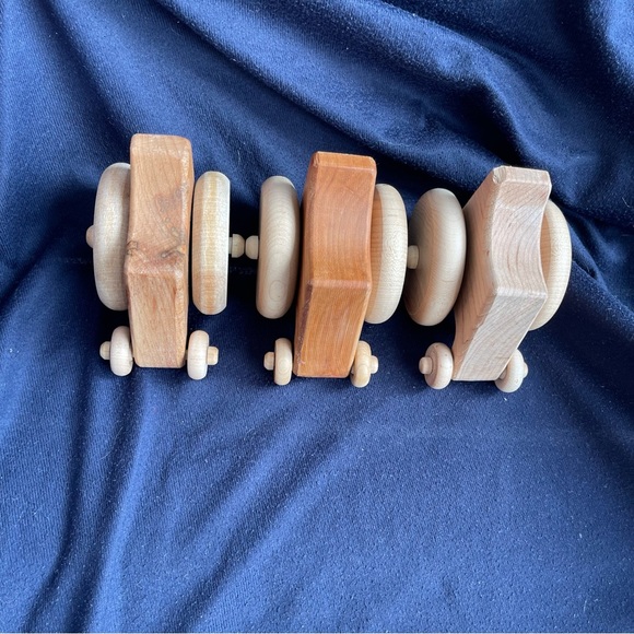 Montessori Bundle:3 Big Wheel Little Wheel by LOCKWOOD wooden push car toy - Picture 6 of 11